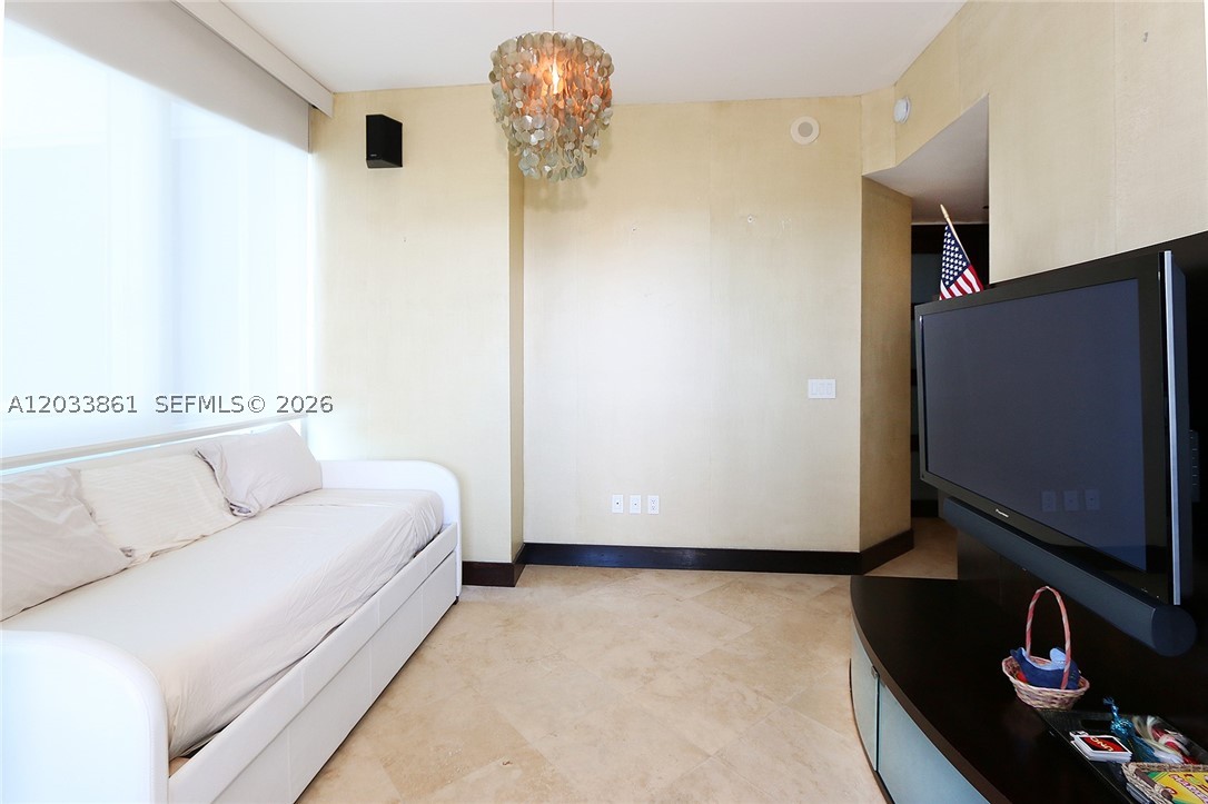 100 S Pointe Dr #601, Miami Beach FL 33139