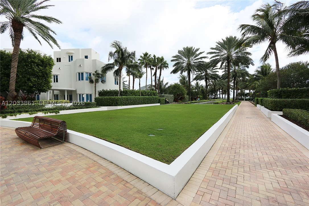 100 S Pointe Dr #601, Miami Beach FL 33139