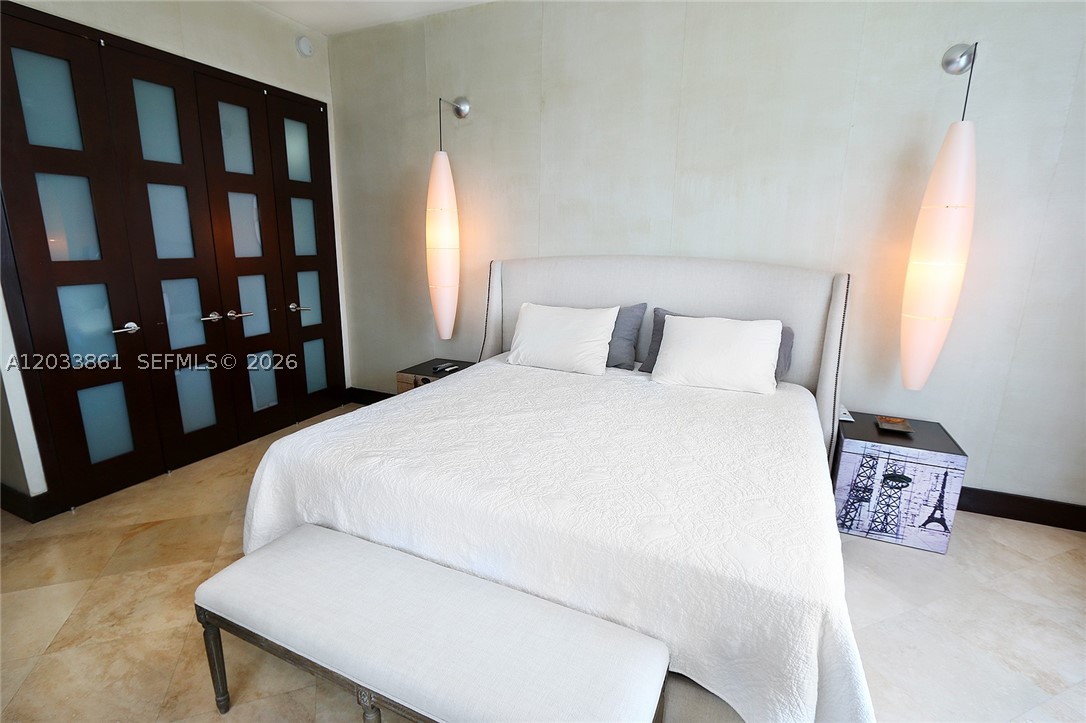 100 S Pointe Dr #601, Miami Beach FL 33139