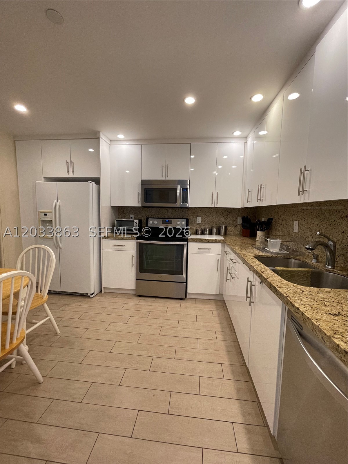 251 Crandon Blvd #338, Key Biscayne FL 33149