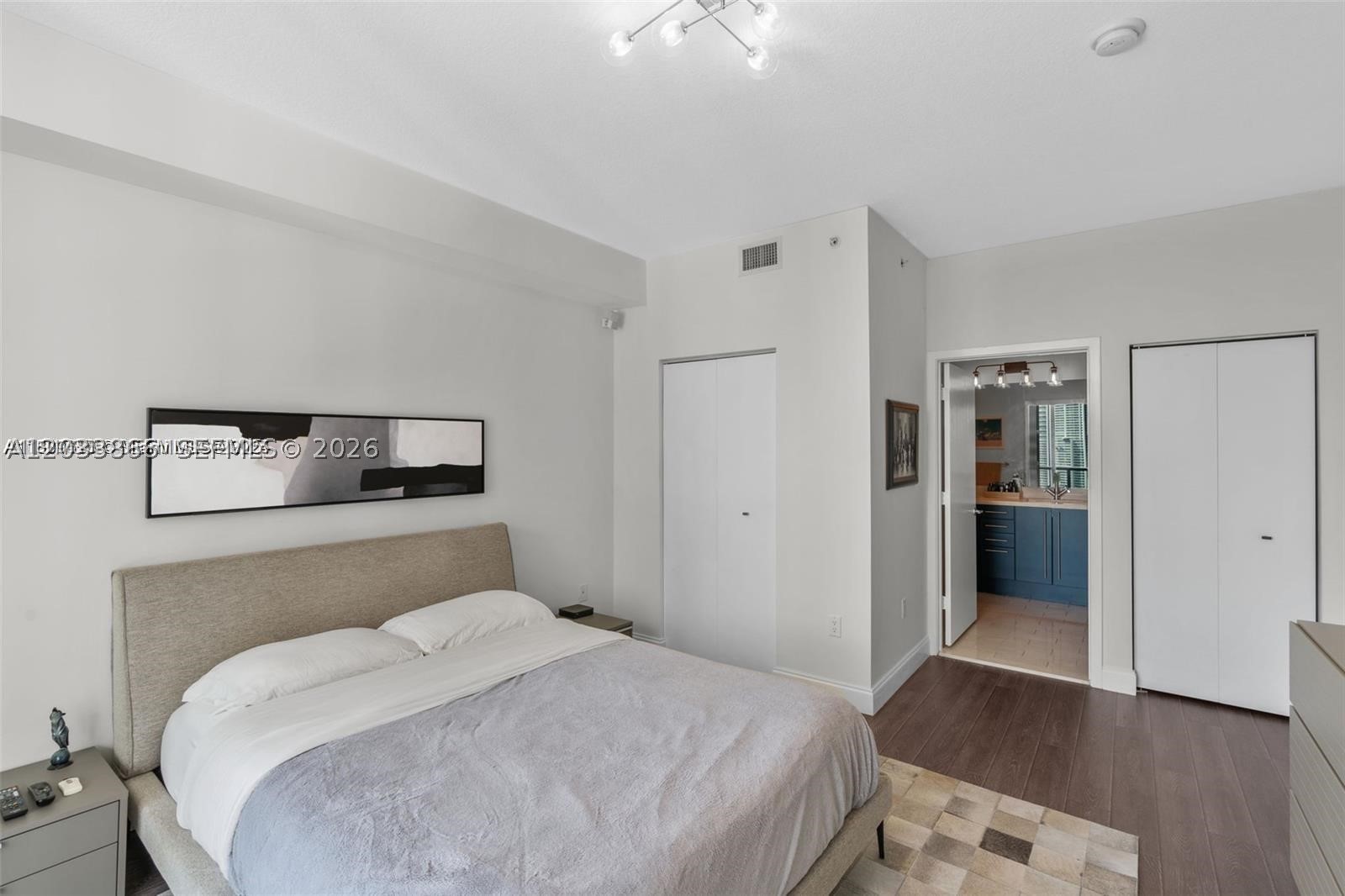 79 SW 12th St #2204-S, Miami FL 33130
