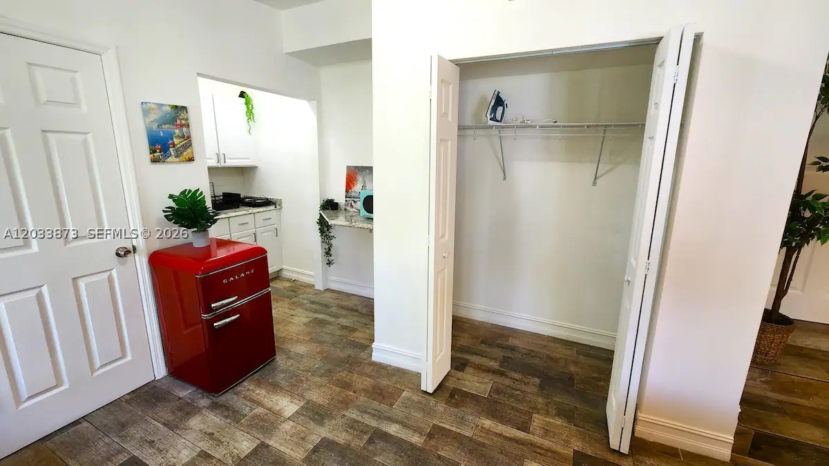 11 NW 47th Ter, Miami FL 33127