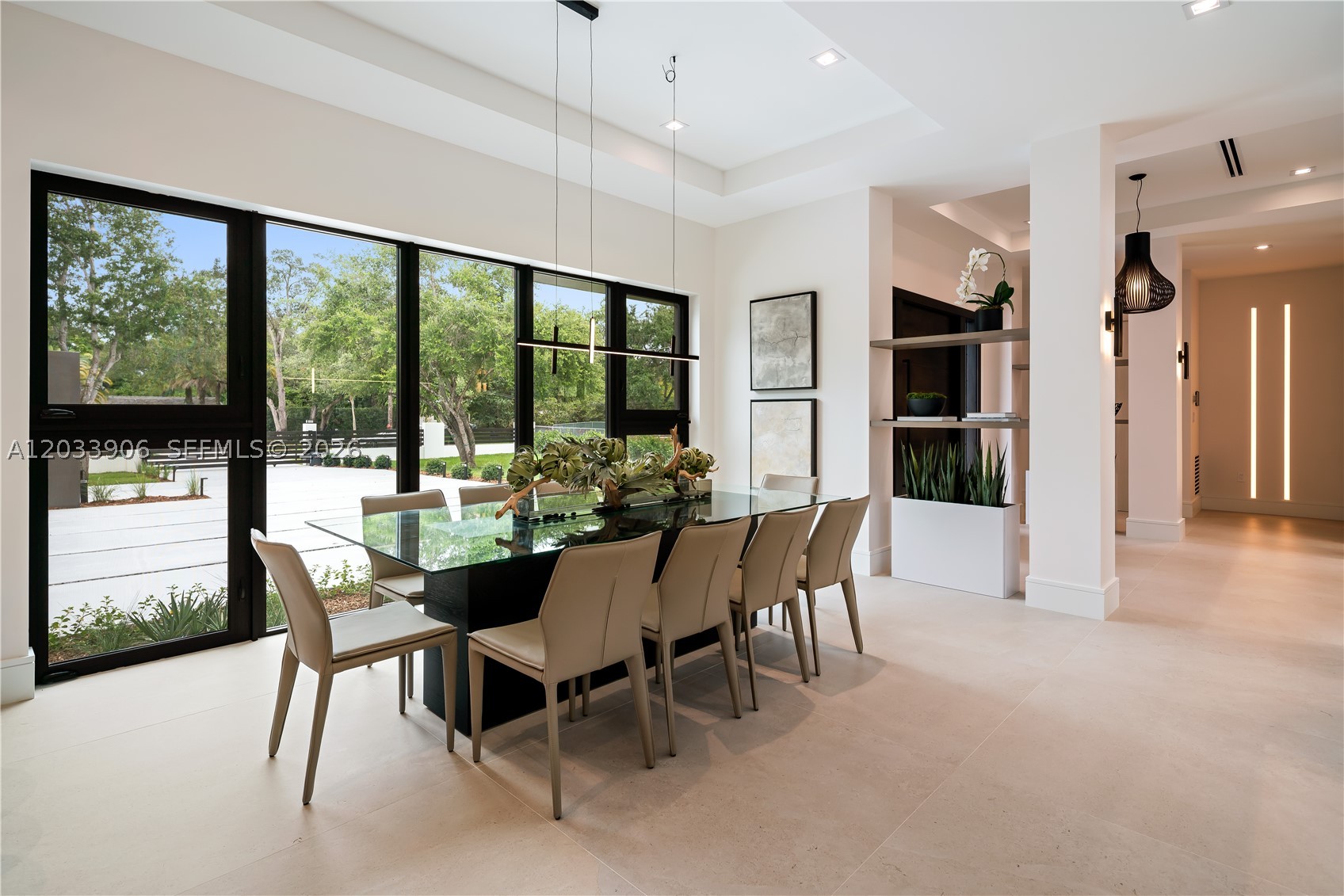 6200 SW 83 Av, Miami FL 33143