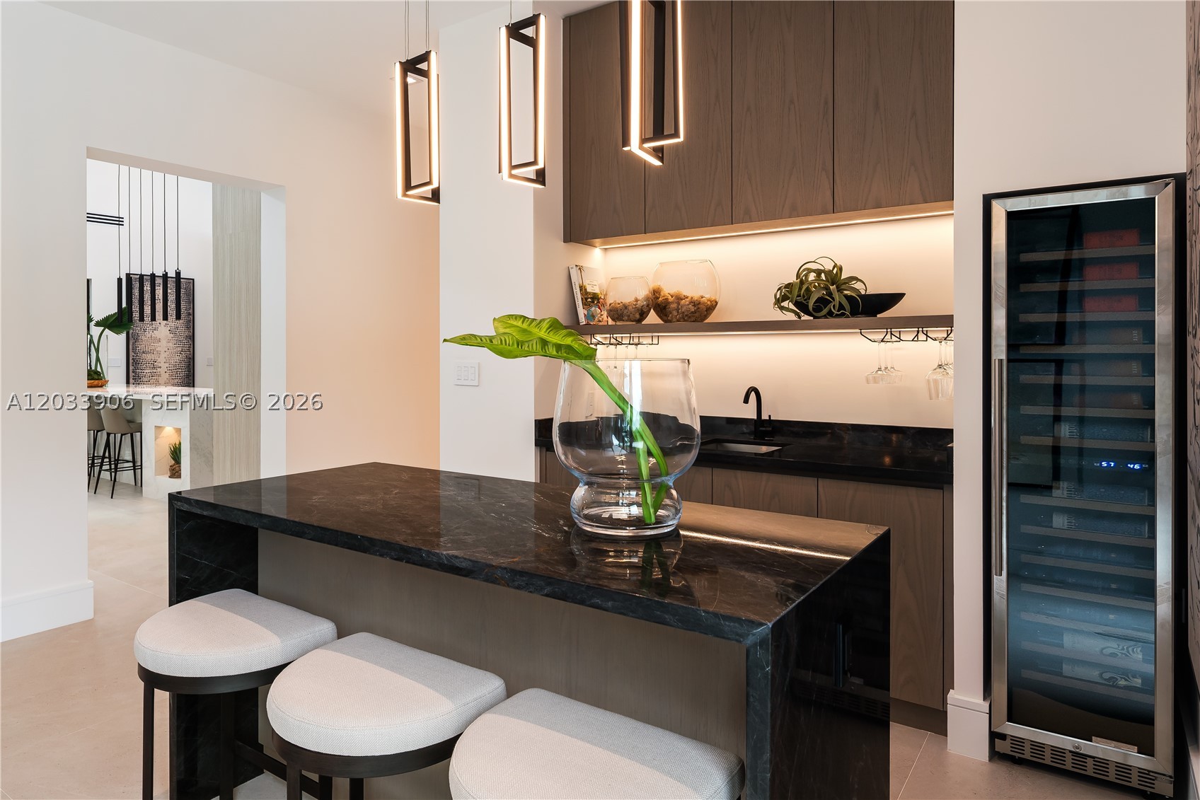 6200 SW 83 Av, Miami FL 33143