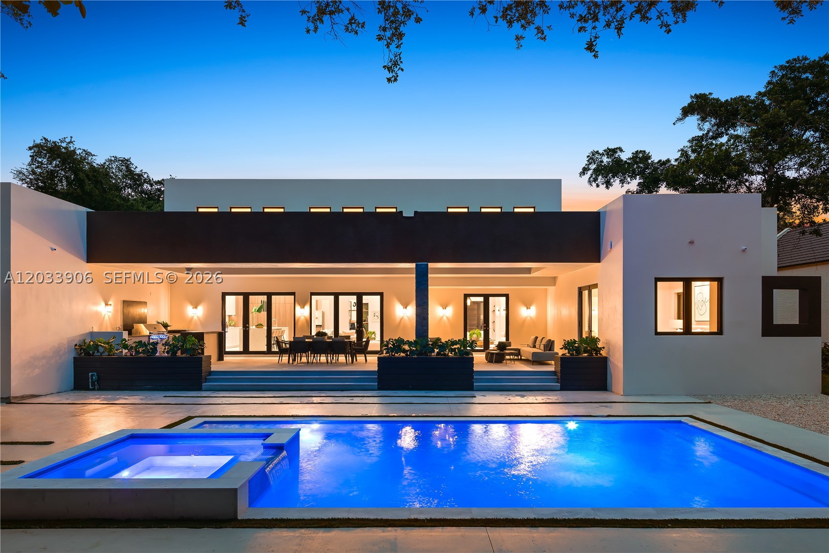6200 SW 83 Av, Miami FL 33143