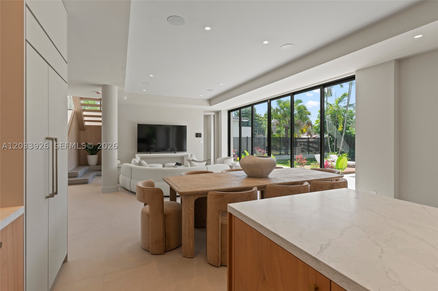 5854 SW 30th St, Miami FL 33155