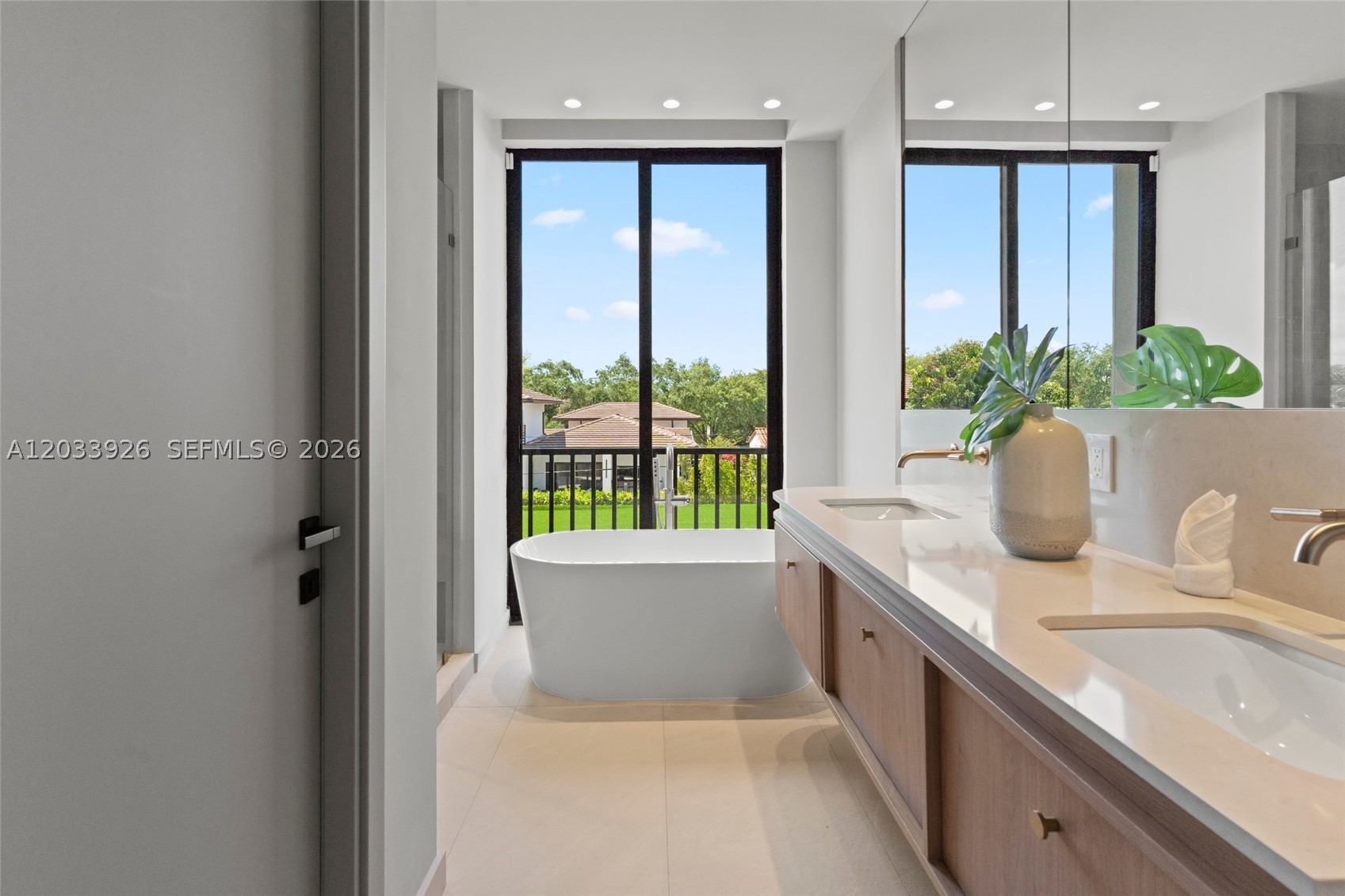 5854 SW 30th St, Miami FL 33155