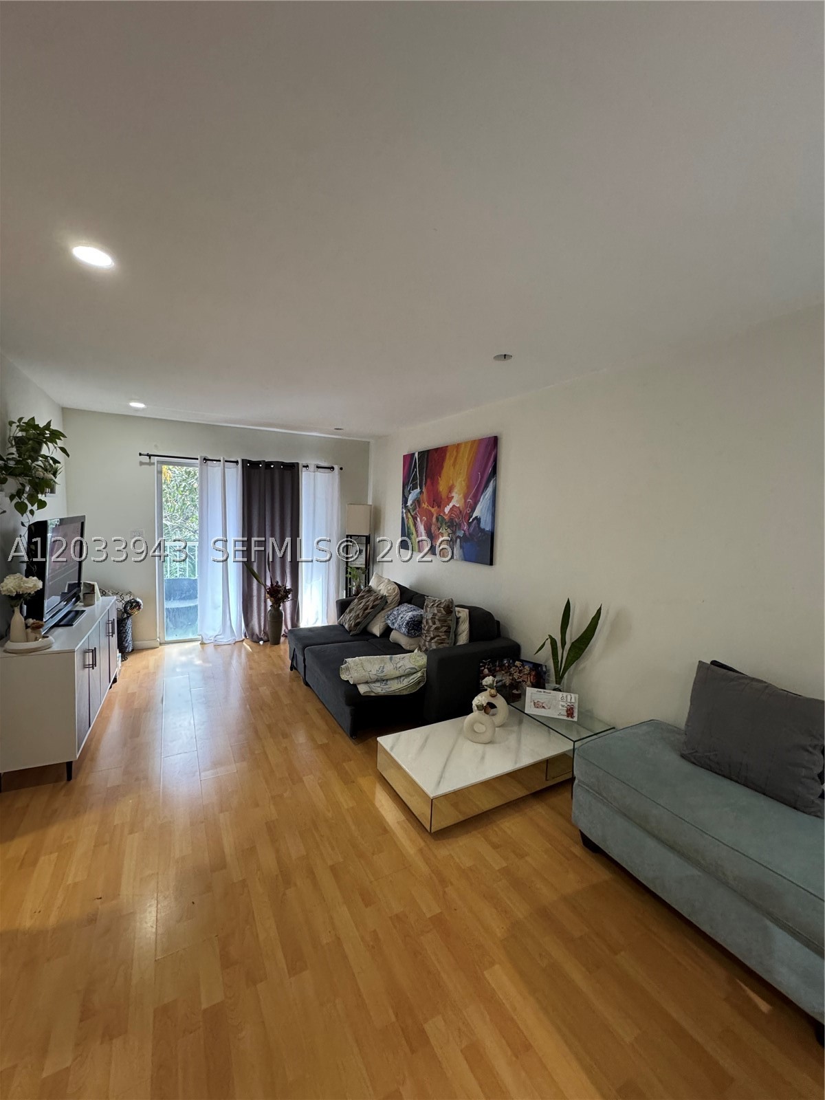 645 NE 121st St #304, North Miami FL 33161