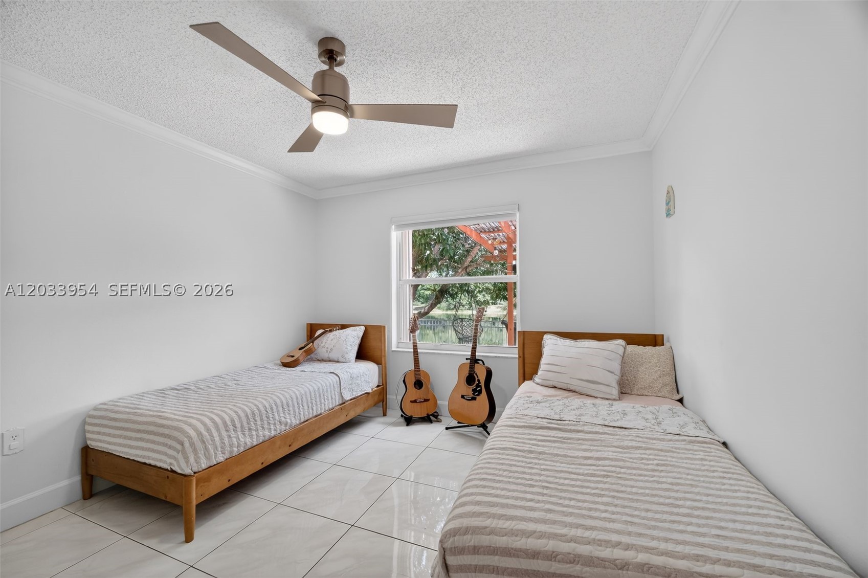685 SW 198th Ter, Pembroke Pines FL 33029