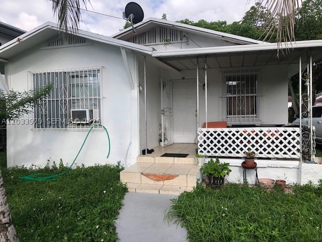 3314 NW 9th Ct, Miami FL 33127