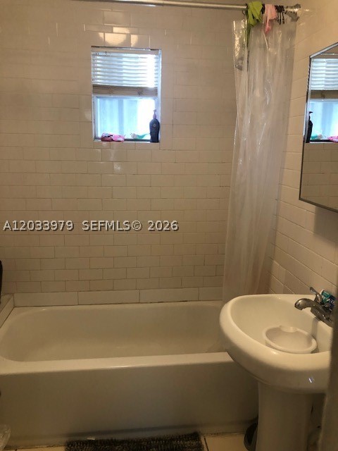 3314 NW 9th Ct, Miami FL 33127