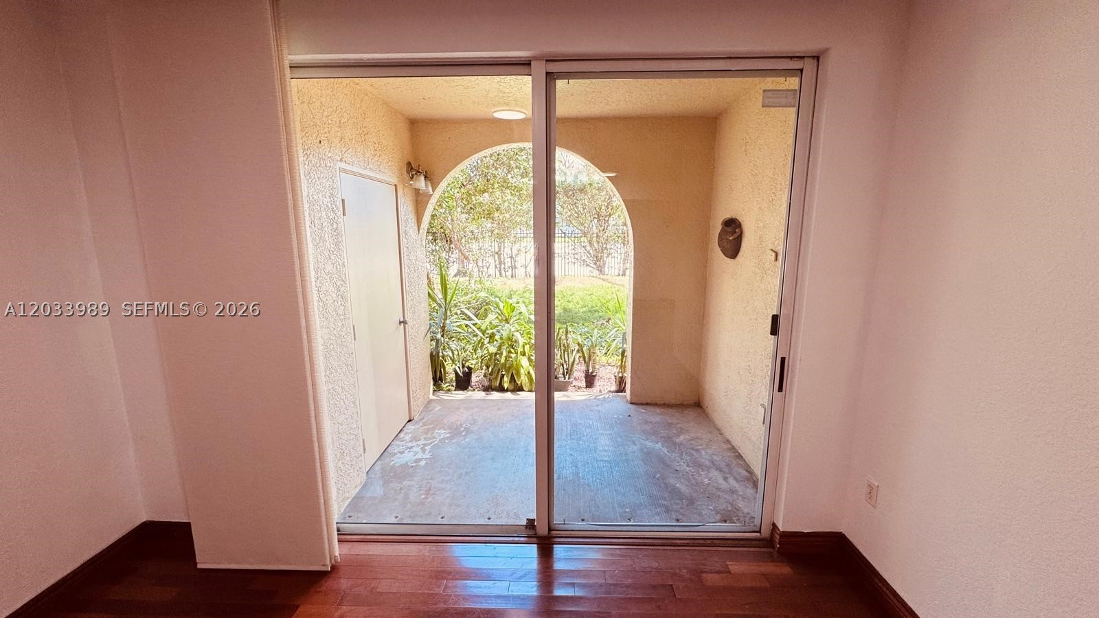2516 Centergate Dr #102, Miramar FL 33025