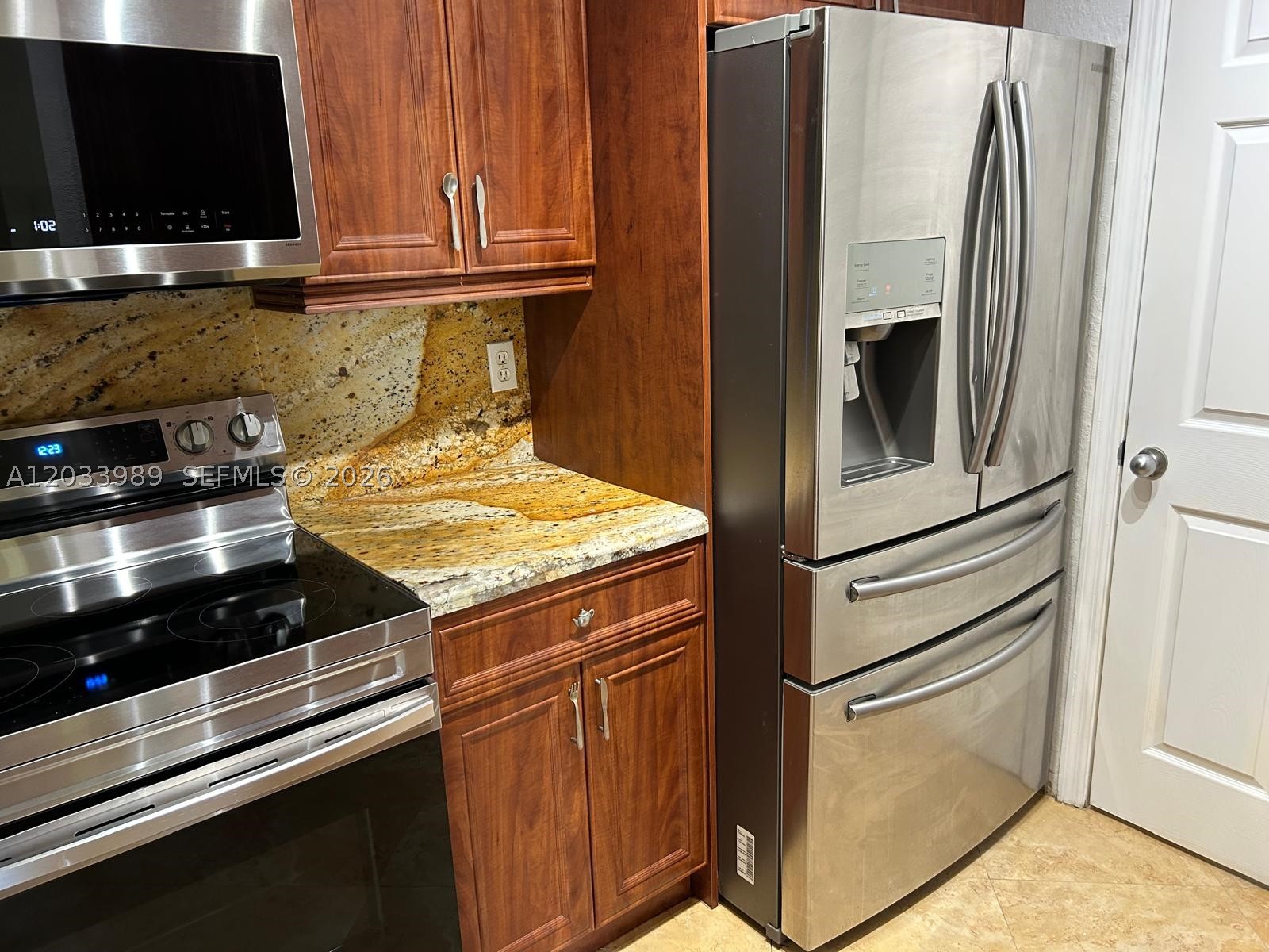 2516 Centergate Dr #102, Miramar FL 33025