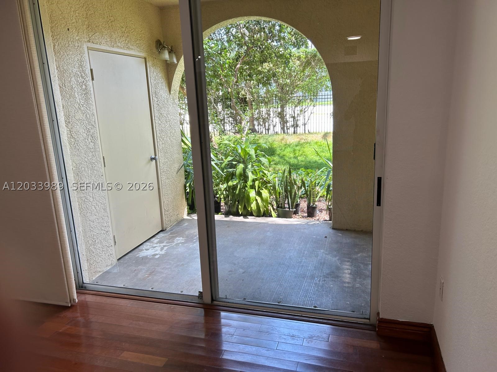 2516 Centergate Dr #102, Miramar FL 33025