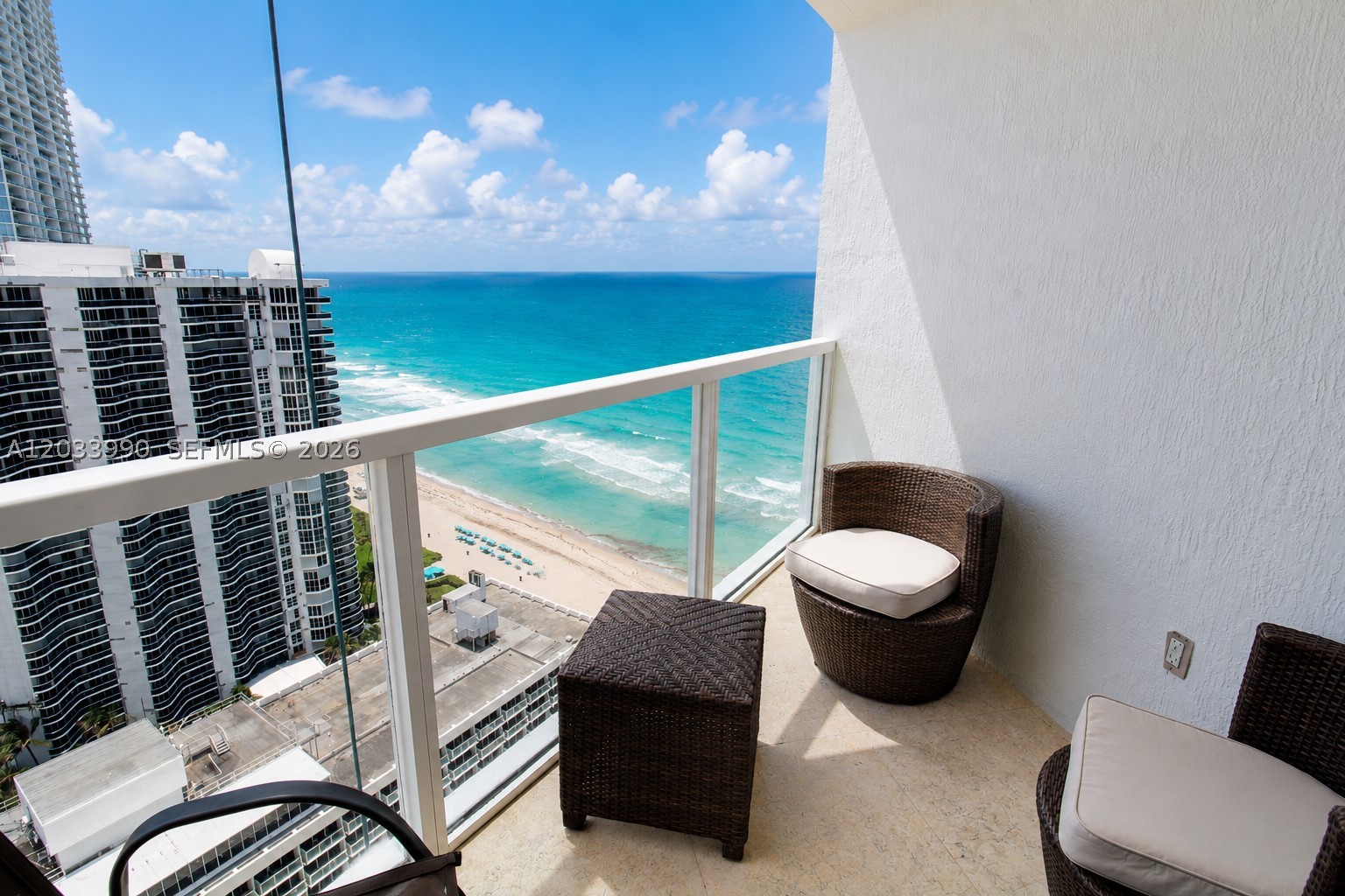 16699 Collins Ave #2906, Sunny Isles Beach FL 33160