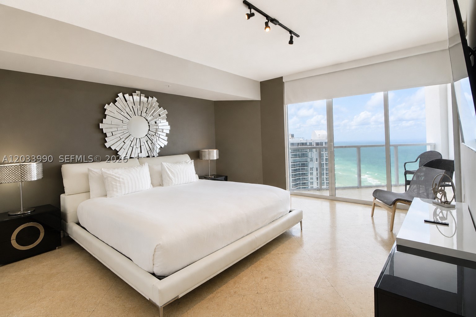 16699 Collins Ave #2906, Sunny Isles Beach FL 33160