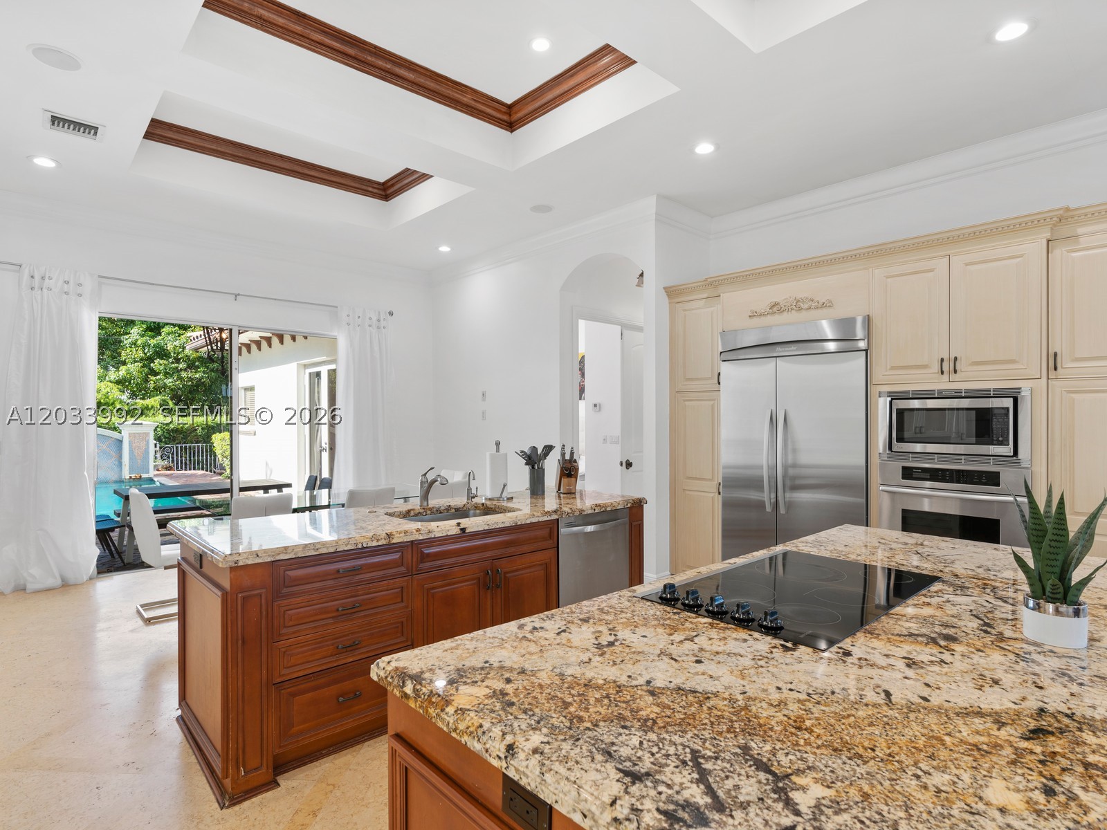 1223 Jackson St, Hollywood FL 33019