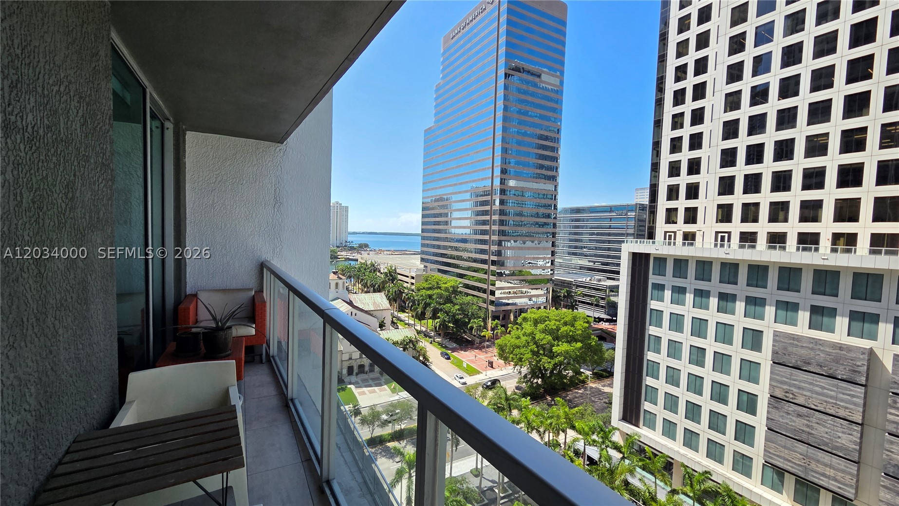 500 Brickell Ave #1410, Miami FL 33131