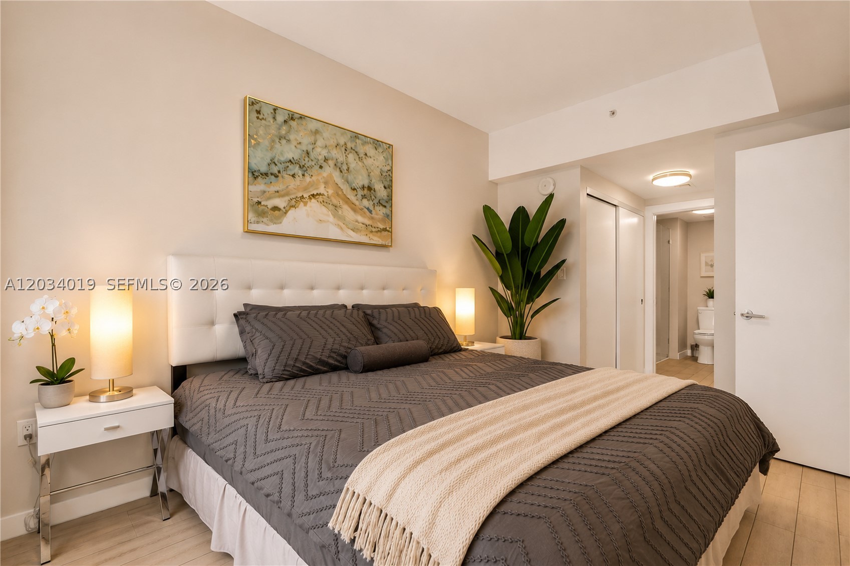 321 NE 26th St #806, Miami FL 33137