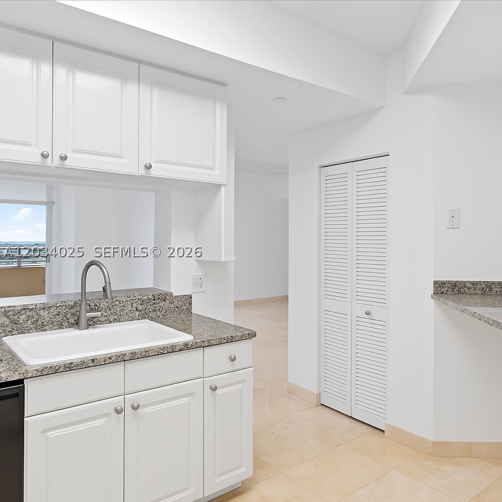 888 Brickell Key #2510, Miami FL 33131