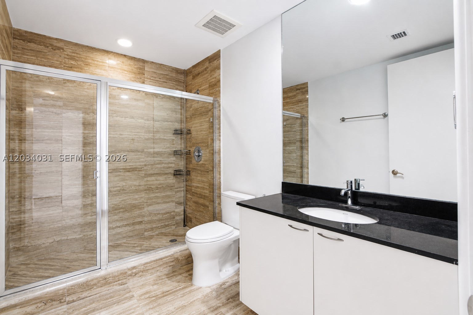 15901 Collins Ave #403, Sunny Isles Beach FL 33160