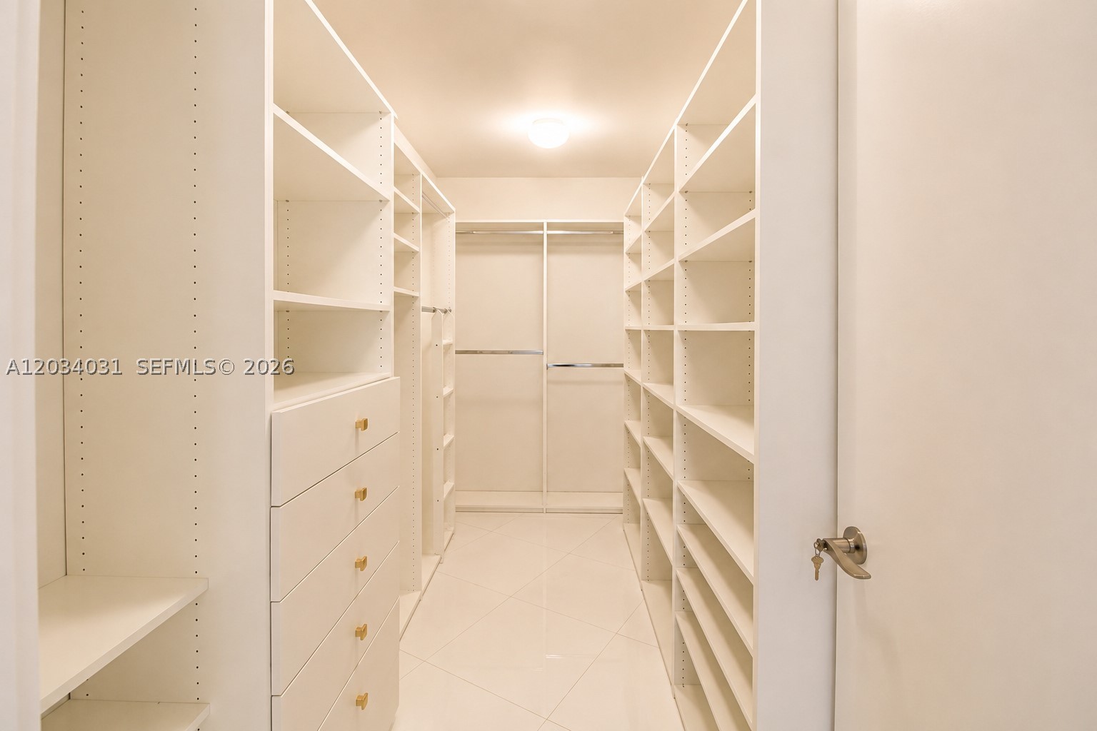 15901 Collins Ave #403, Sunny Isles Beach FL 33160