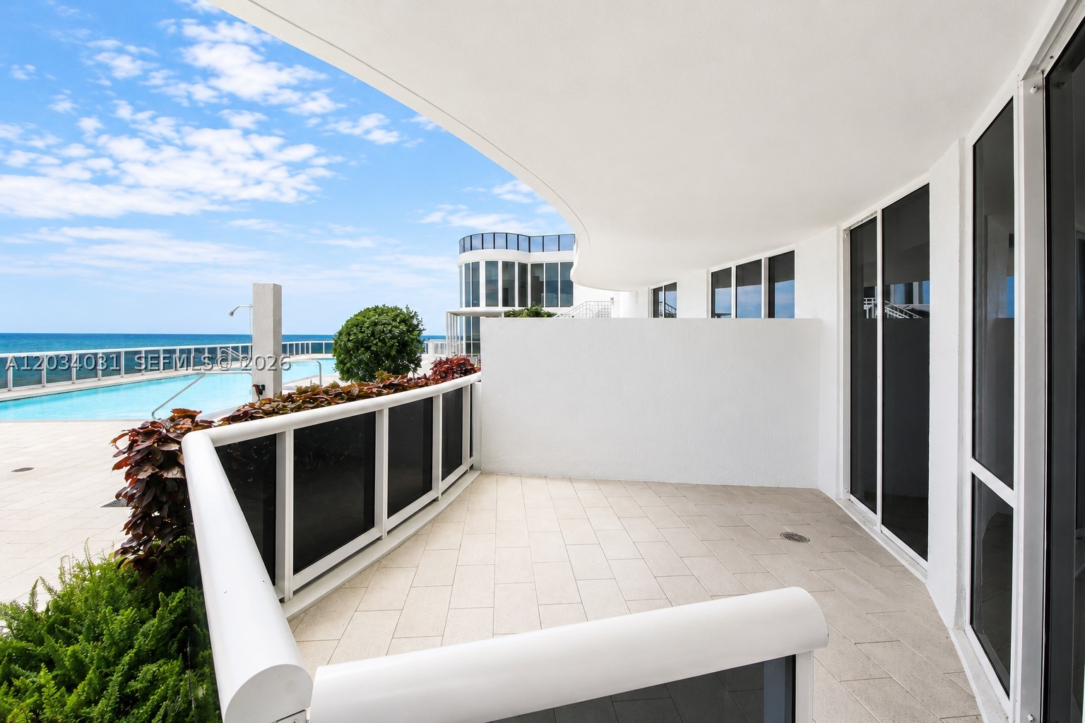 15901 Collins Ave #403, Sunny Isles Beach FL 33160