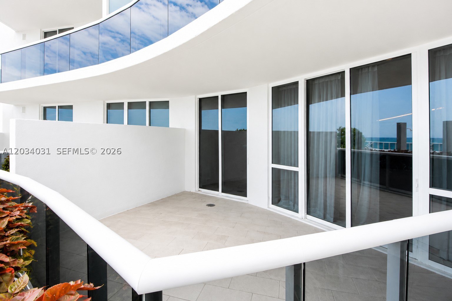 15901 Collins Ave #403, Sunny Isles Beach FL 33160