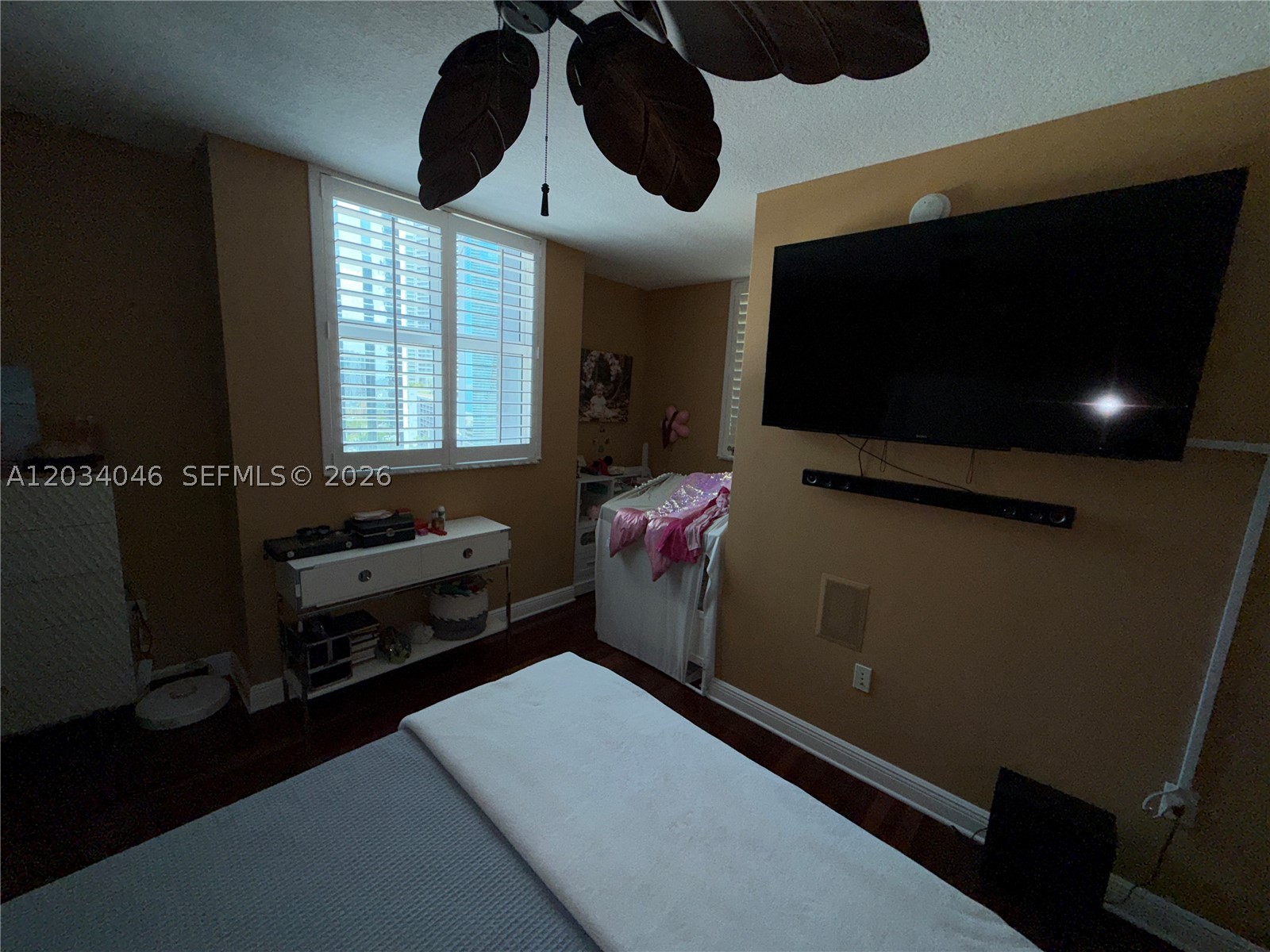 1250 S Miami Ave #1302, Miami FL 33130