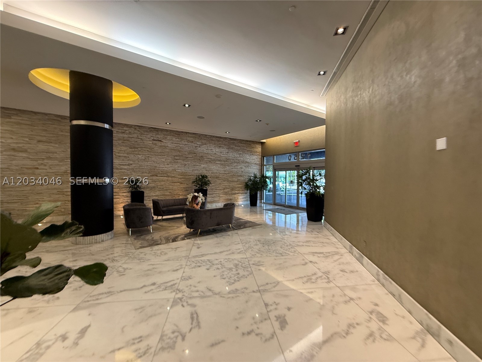 1250 S Miami Ave #1302, Miami FL 33130