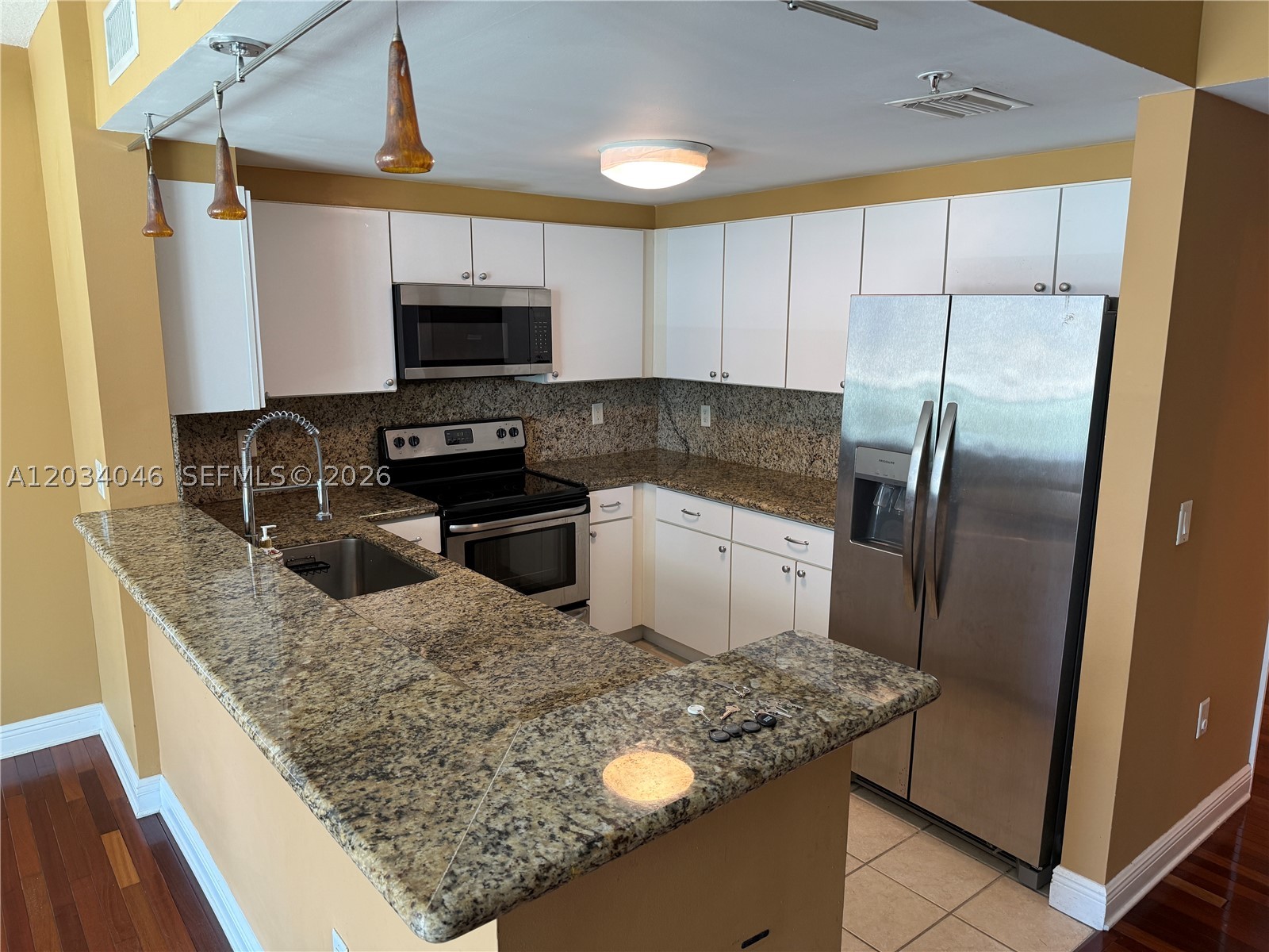 1250 S Miami Ave #1302, Miami FL 33130