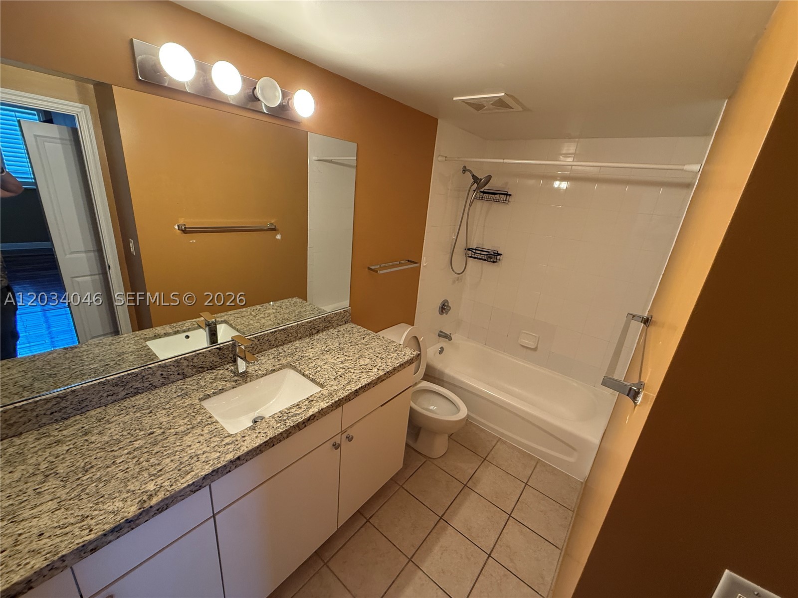 1250 S Miami Ave #1302, Miami FL 33130
