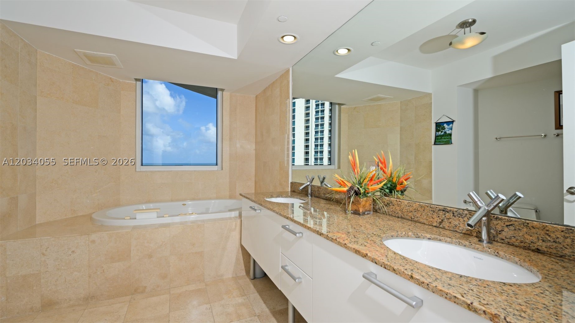 17201 Collins Ave #1508, Sunny Isles Beach FL 33160