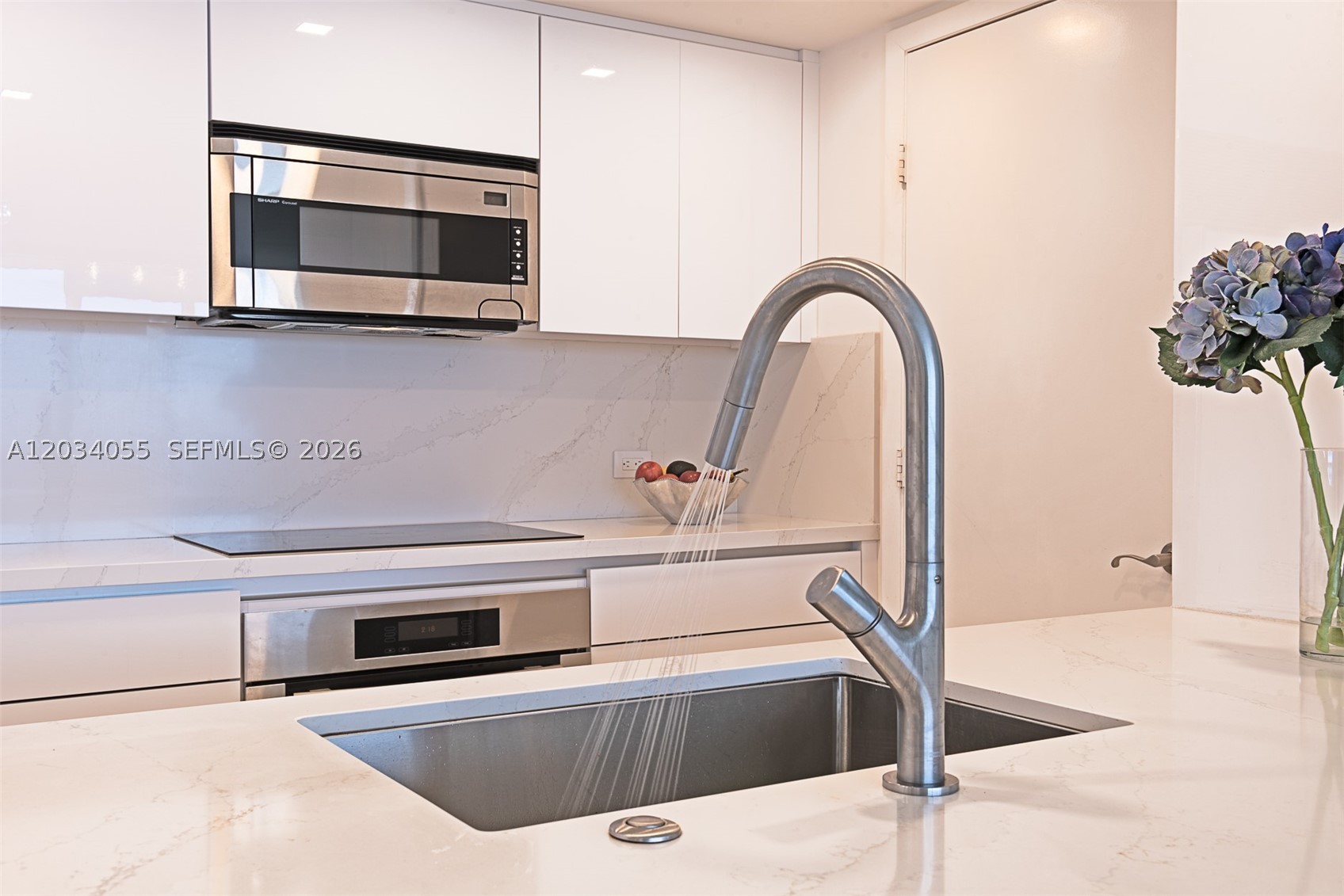 17201 Collins Ave #1508, Sunny Isles Beach FL 33160
