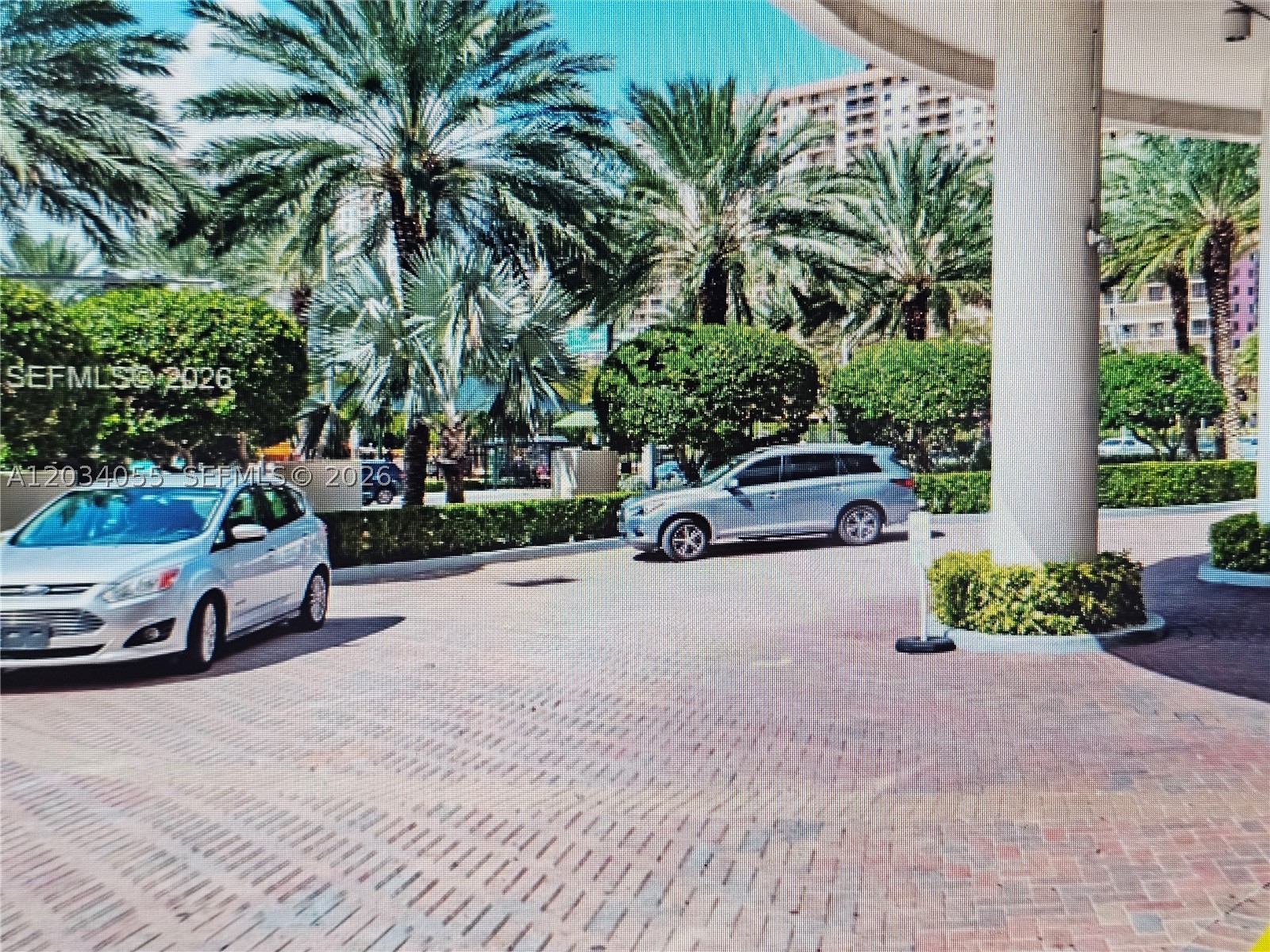 17201 Collins Ave #1508, Sunny Isles Beach FL 33160