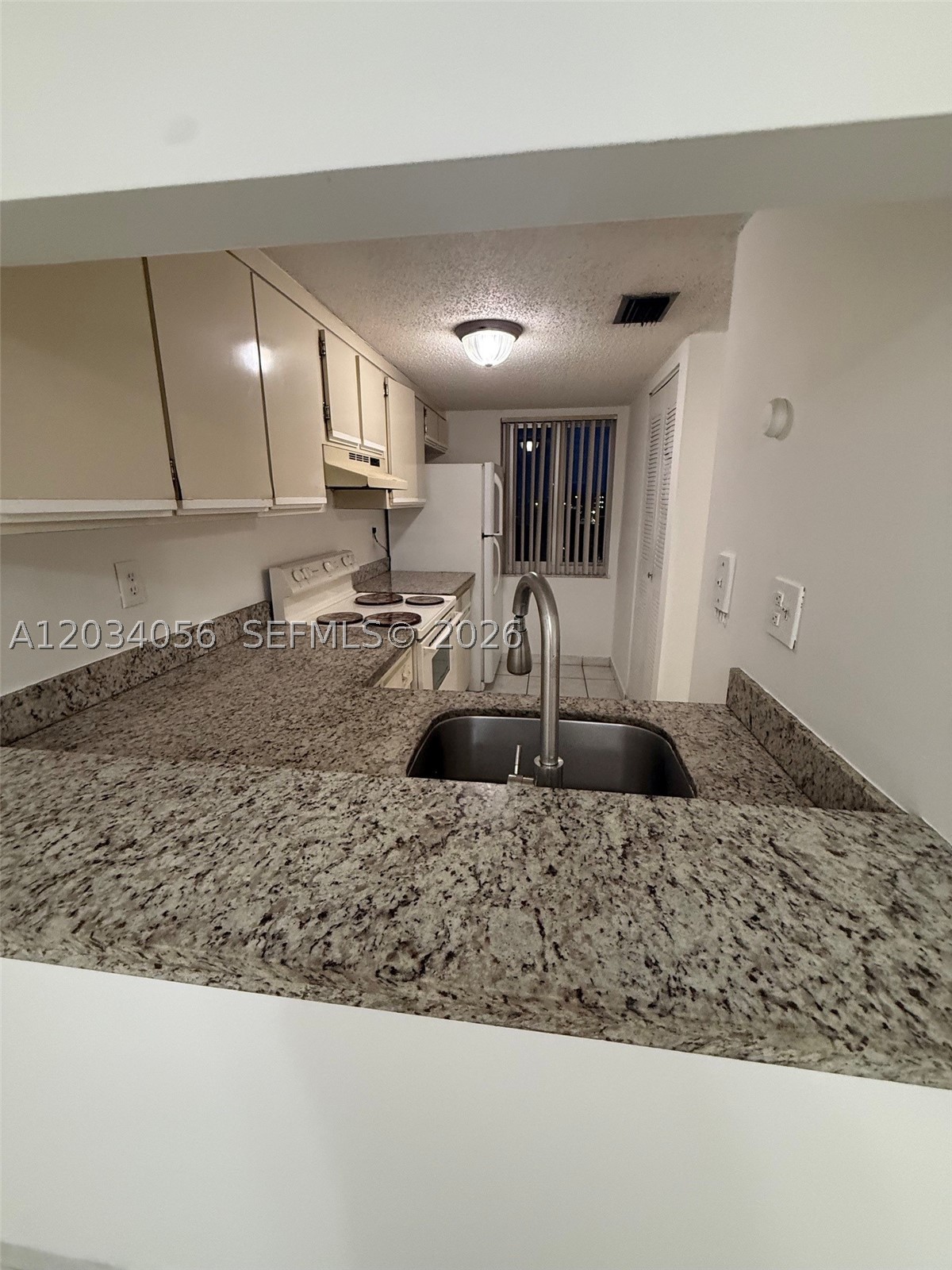 9917 W Okeechobee Rd #3-510, Hialeah Gardens FL 33016