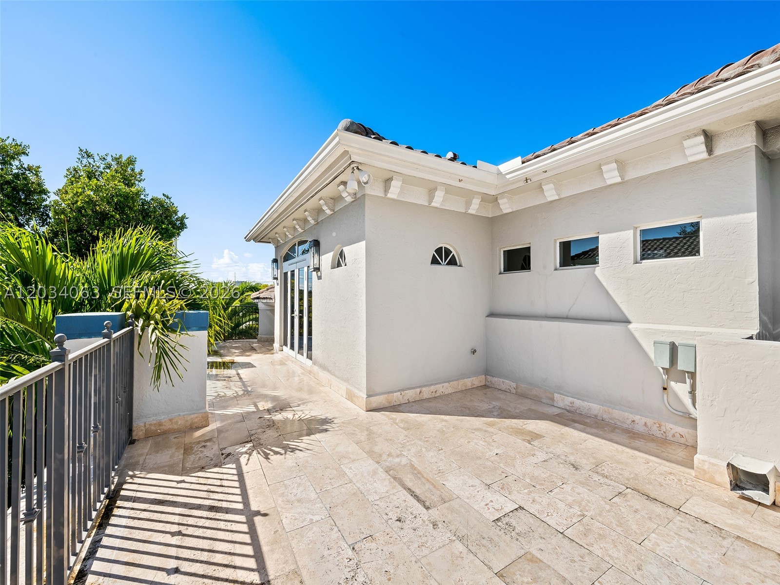 821 SE 2nd Ct, Fort Lauderdale FL 33301