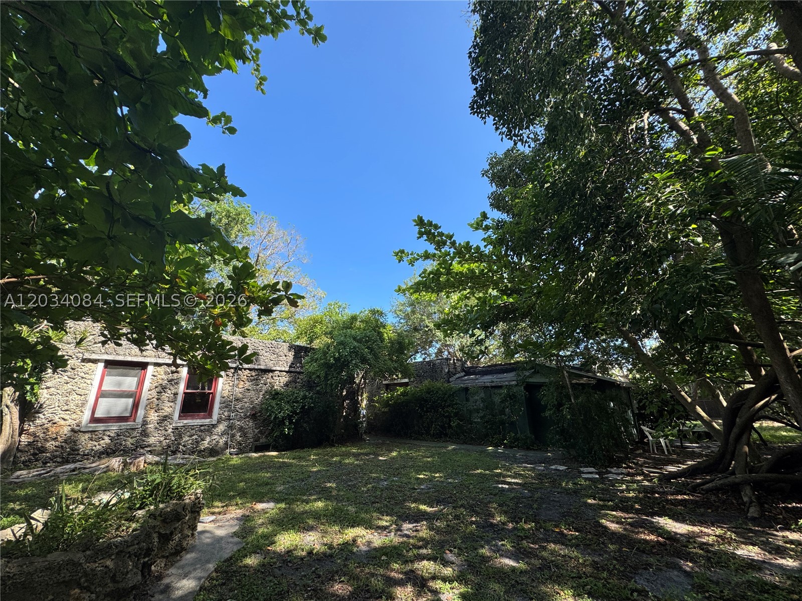 8238 NE 9th Ave, Miami FL 33138