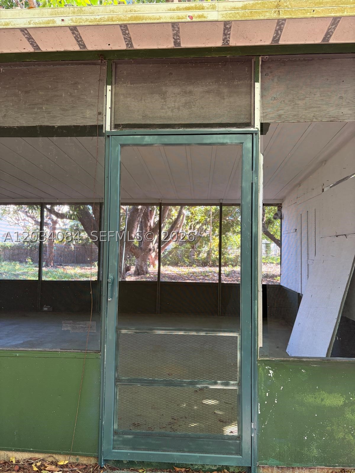 8238 NE 9th Ave, Miami FL 33138