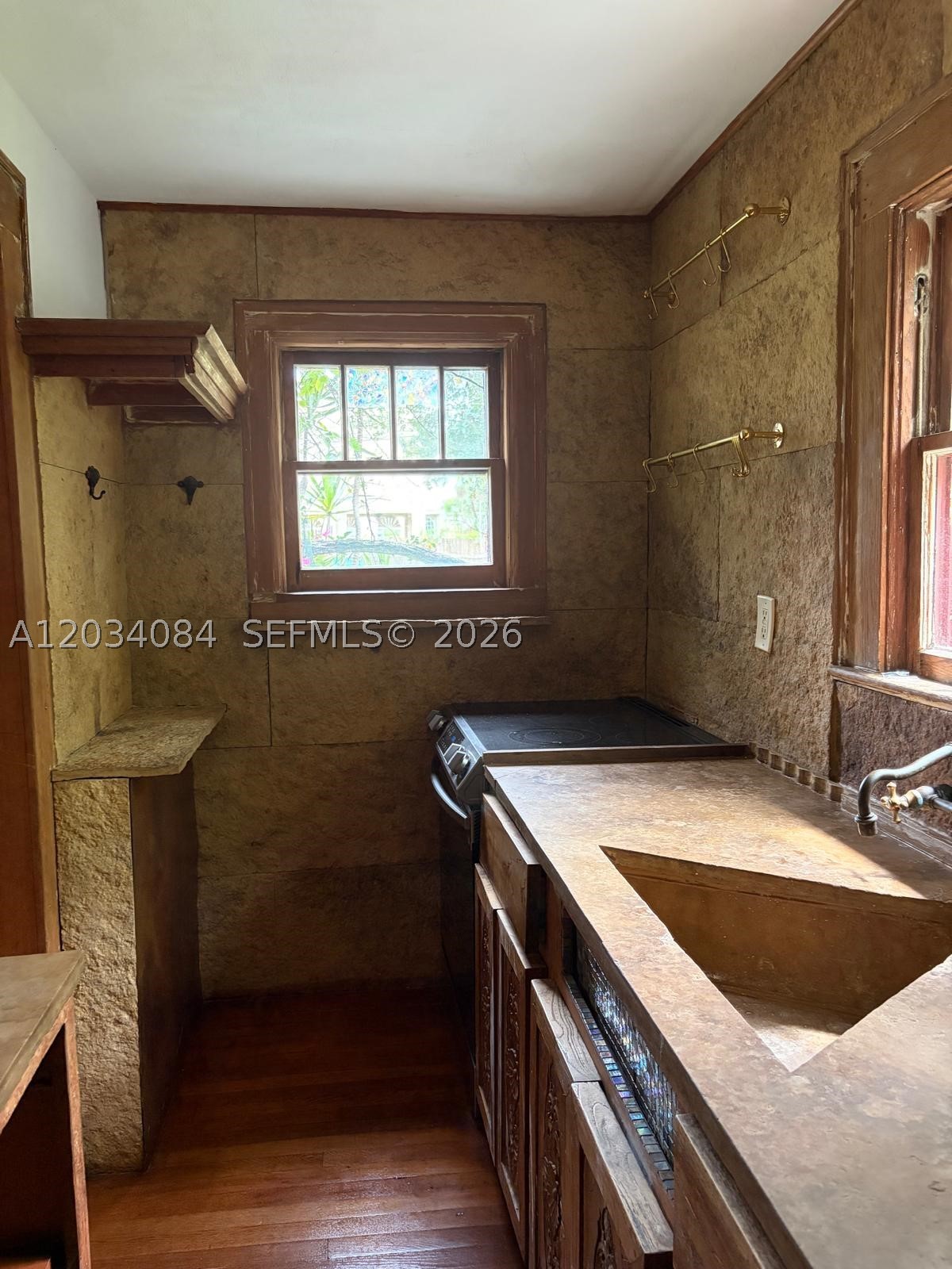 8238 NE 9th Ave, Miami FL 33138