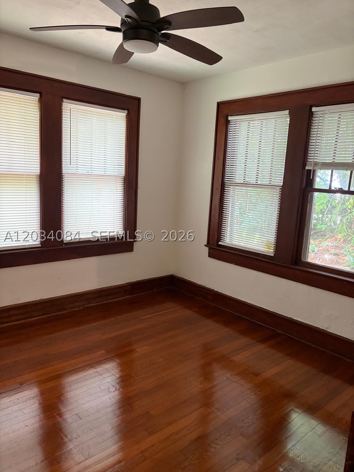8238 NE 9th Ave, Miami FL 33138