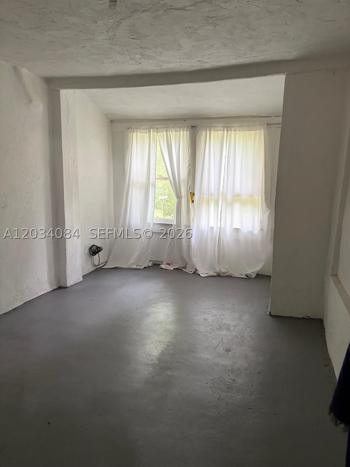 8238 NE 9th Ave, Miami FL 33138