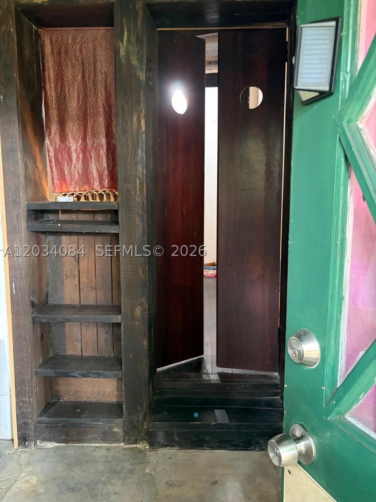 8238 NE 9th Ave, Miami FL 33138