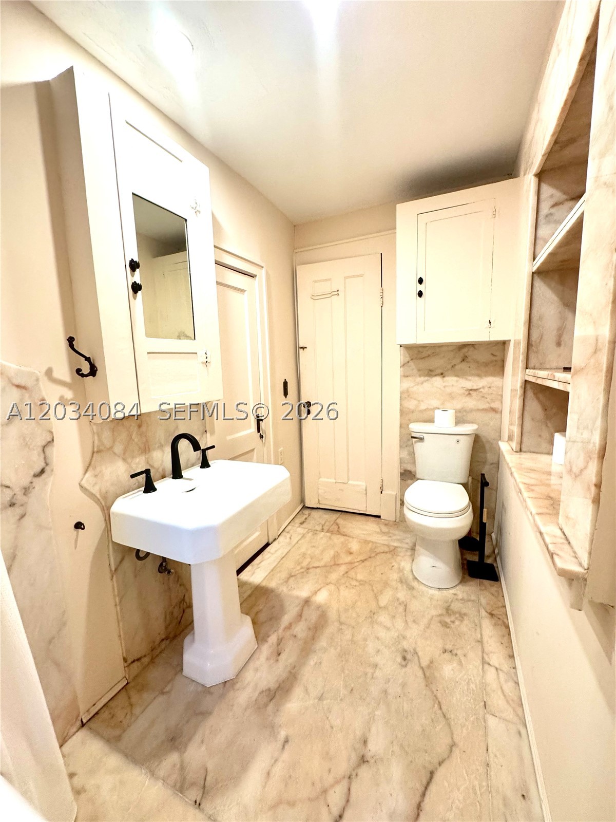 8238 NE 9th Ave, Miami FL 33138