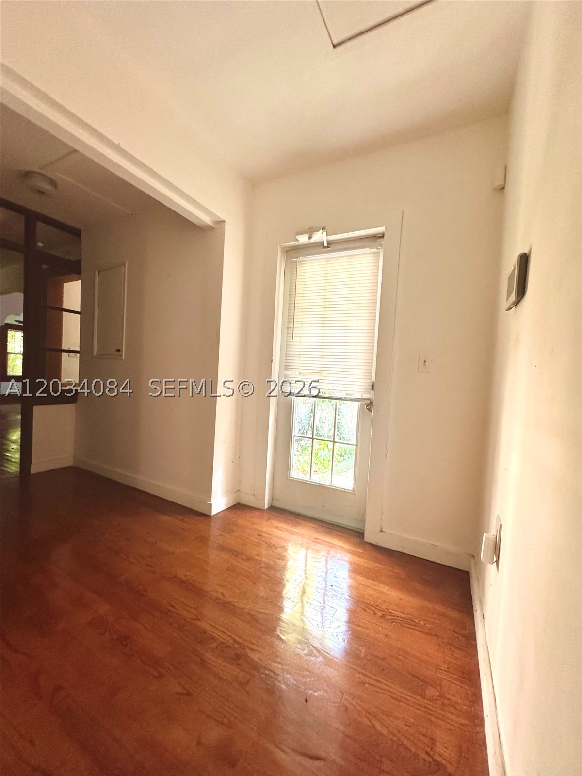 8238 NE 9th Ave, Miami FL 33138