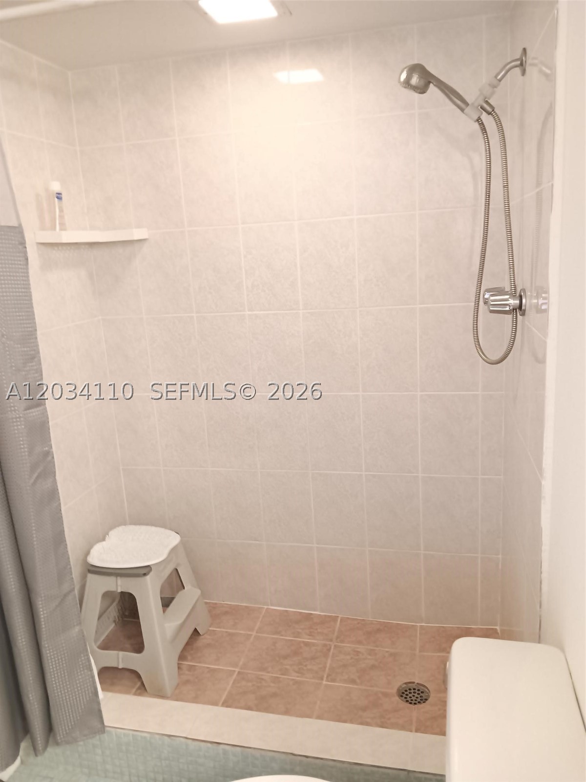 3545 NE 166th St #304, North Miami Beach FL 33160