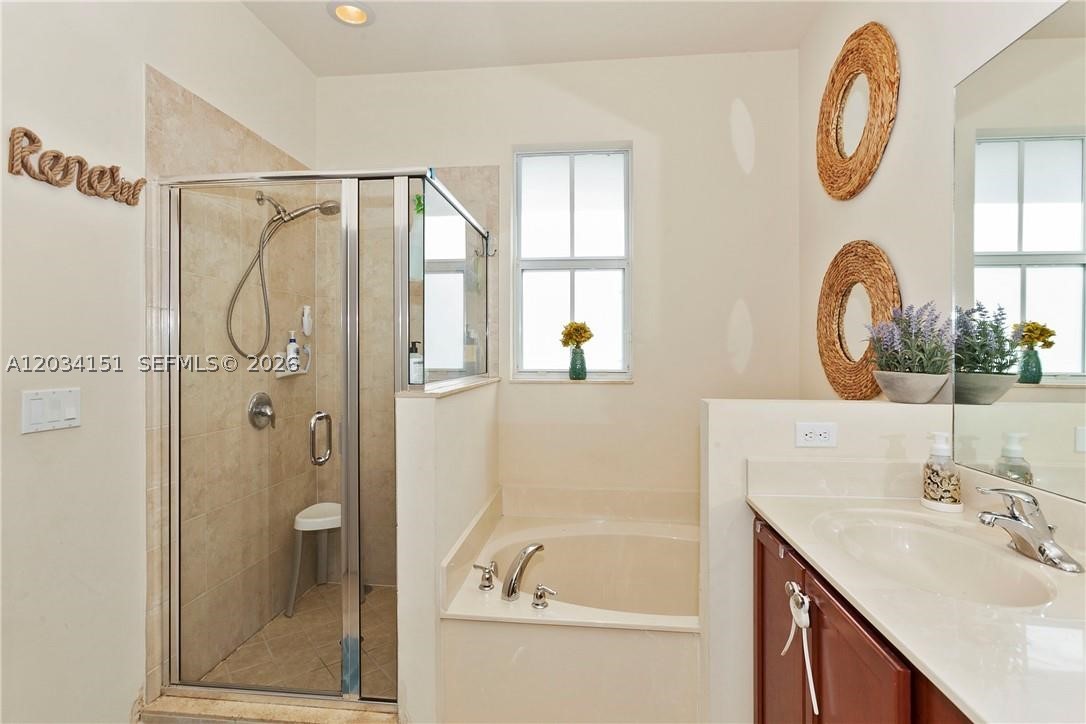 4514 Monarch Way, Coconut Creek FL 33073
