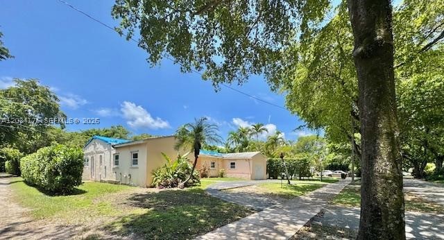 226 FLUVIA AV, Coral Gables FL 33134