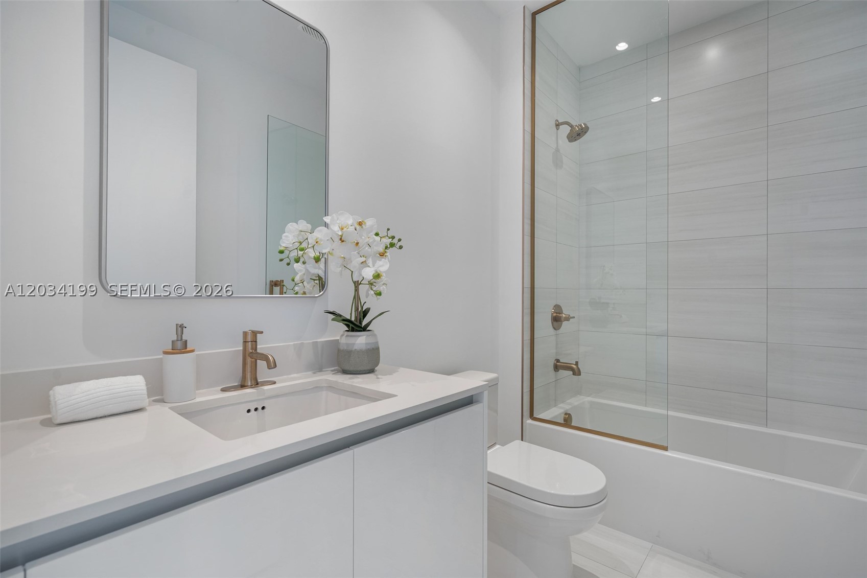 2655 S Bayshore Dr #1911, Coconut Grove FL 33133