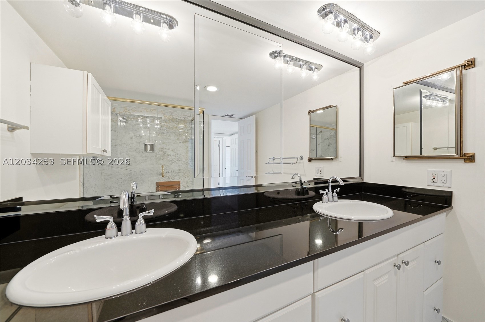 936 Intracoastal Dr #21B, Fort Lauderdale FL 33304